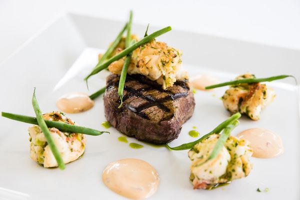 sANDPIPER-hotel-steak.jpg