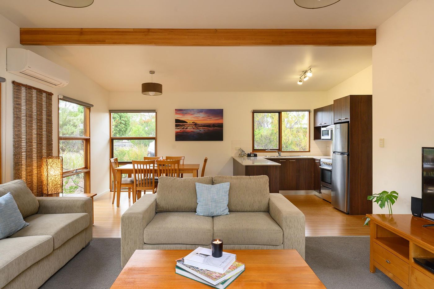 stewarts-bay-lodge