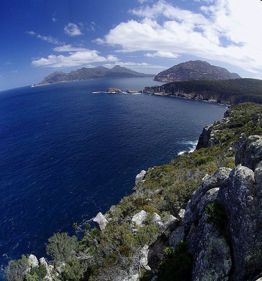 tasmania coastal walk